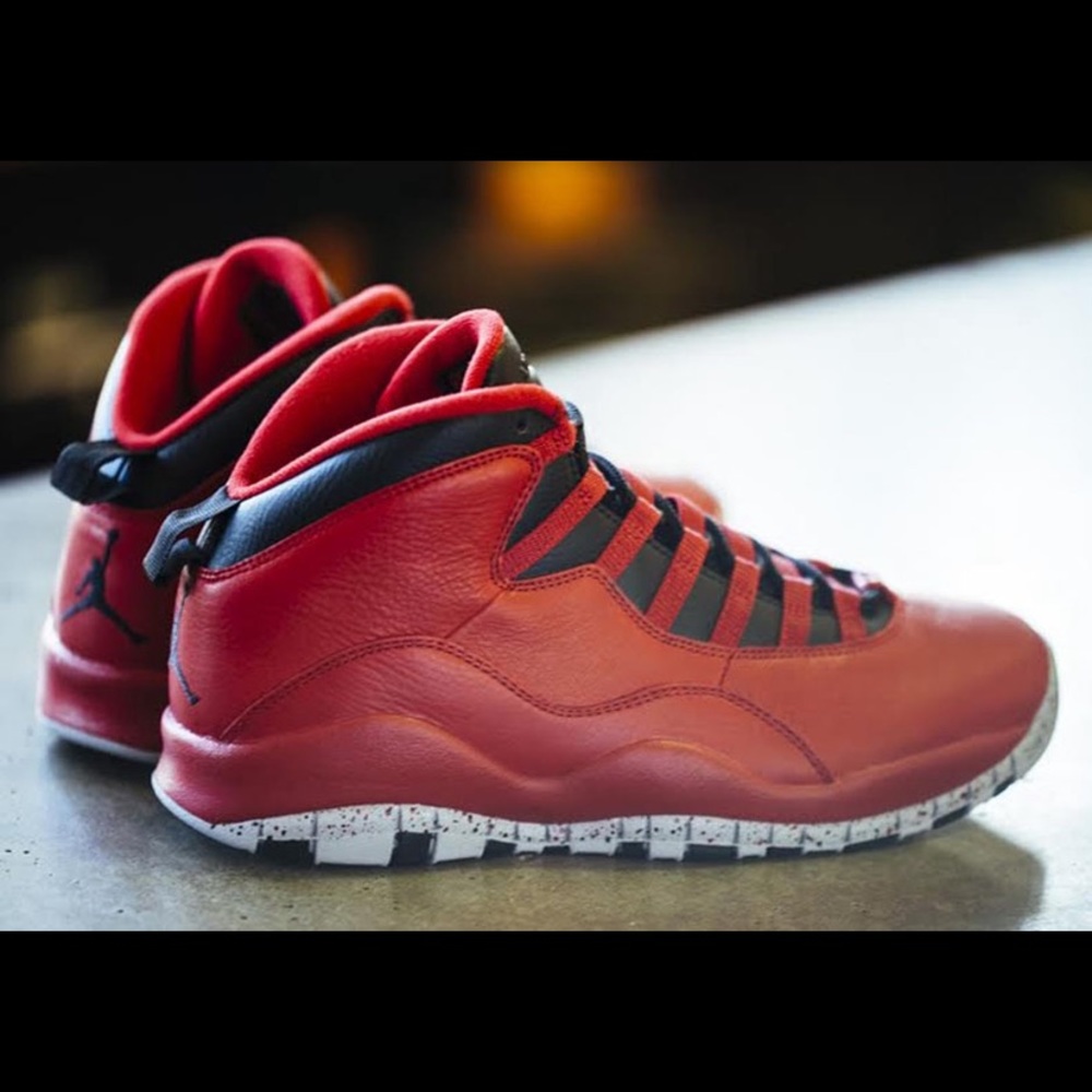 Air Jordan 10 Retro 30th sneakers